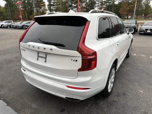 2019 Volvo XC90 T6 Momentum