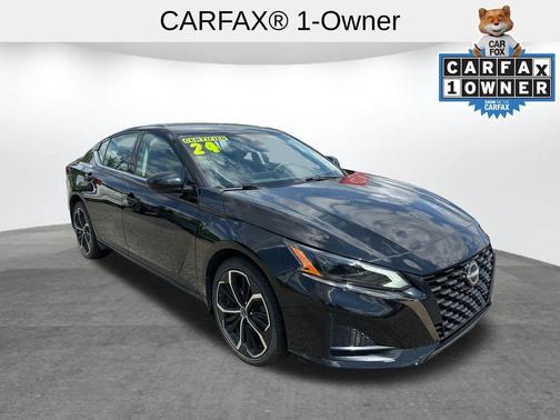 Black 2024 Nissan Altima 2.5 SR