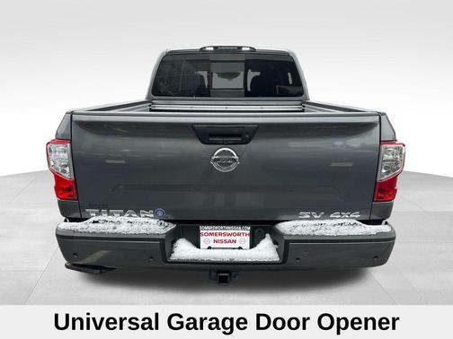 2021 Nissan Titan SV