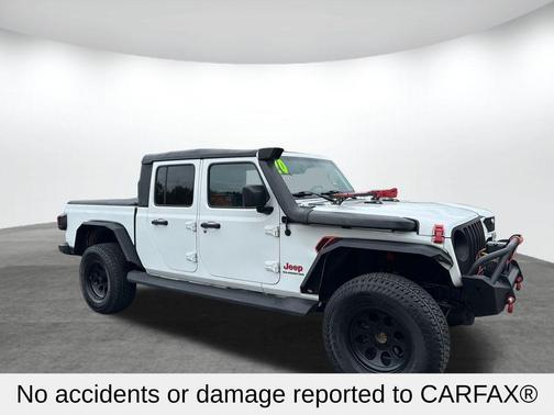 Bright White Clearcoat 2020 Jeep Gladiator Overland