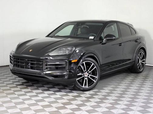 2025 Porsche Cayenne 