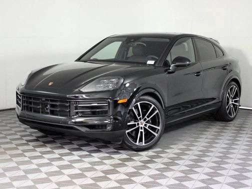 2025 Porsche Cayenne 
