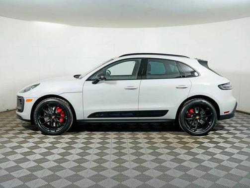 Chalk 2026 Porsche Macan