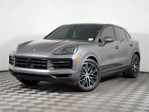 Quartzite Grey Metallic 2024 Porsche Cayenne
