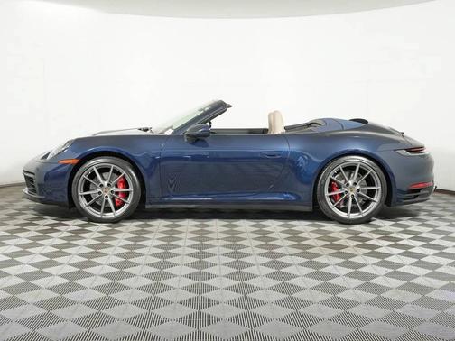 Night Blue Metallic 2020 Porsche 911