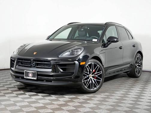 Black 2024 Porsche Macan