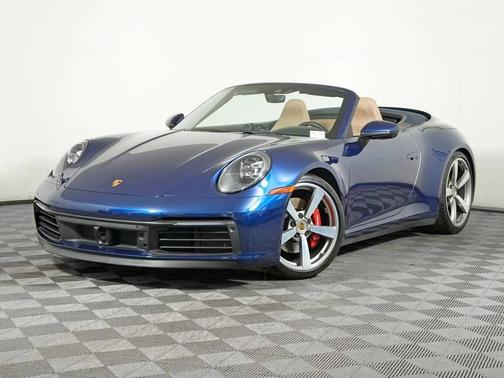 Gentian Blue Metallic 2020 Porsche 911