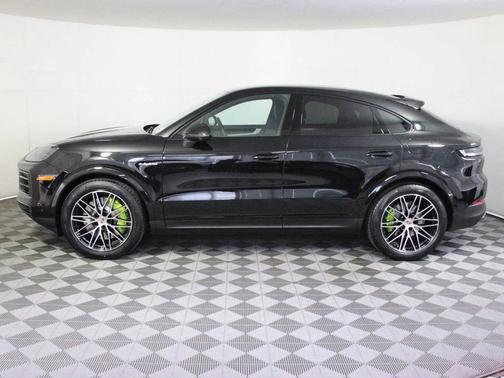 2026 Porsche Cayenne 