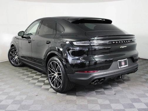 2026 Porsche Cayenne 