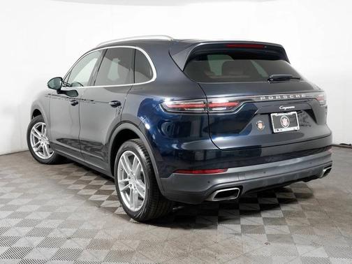 2021 Porsche Cayenne 