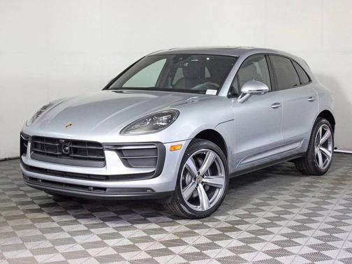 2025 Porsche Macan 