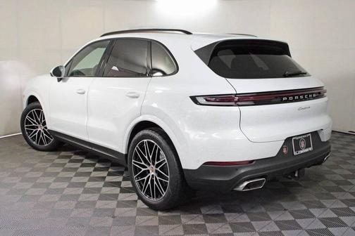 2025 Porsche Cayenne 
