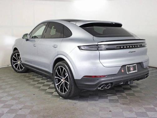 2025 Porsche Cayenne 