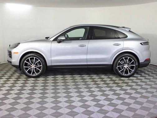 2025 Porsche Cayenne 