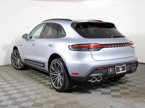 2026 Porsche Macan 