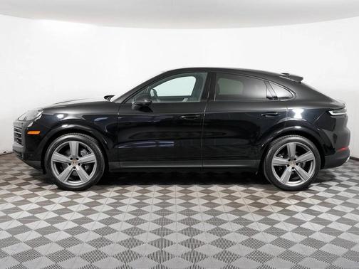 2024 Porsche Cayenne 