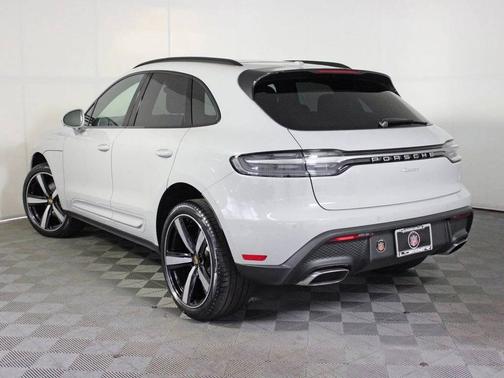 Chalk 2026 Porsche Macan