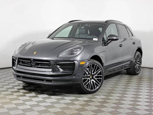 2026 Porsche Macan 