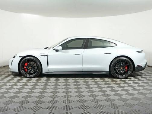 Ice Grey Metallic 2023 Porsche Taycan