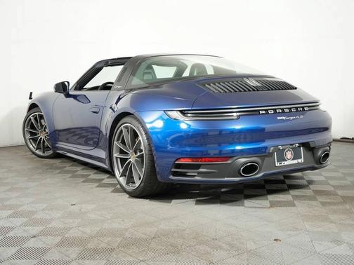 Gentian Blue Metallic 2024 Porsche 911