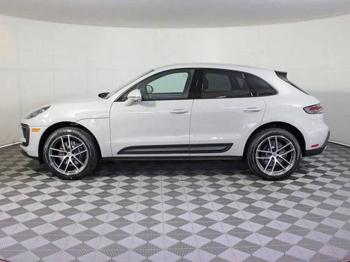 Chalk 2026 Porsche Macan