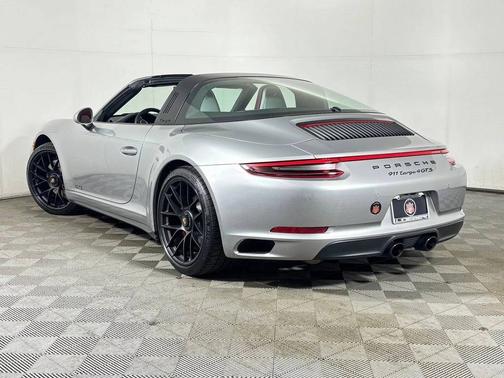 2019 Porsche 911 
