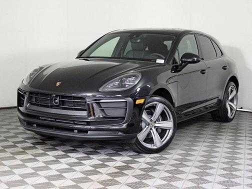 Jet Black Metallic 2026 Porsche Macan