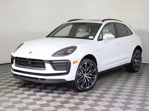 2025 Porsche Macan 