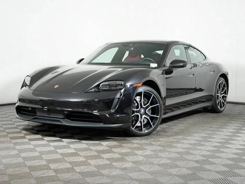 2023 Porsche Taycan 