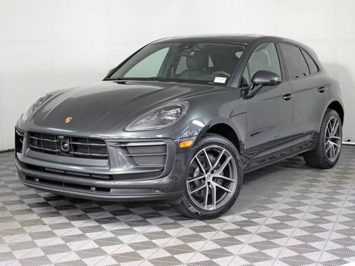 Volcano Grey Metallic 2025 Porsche Macan