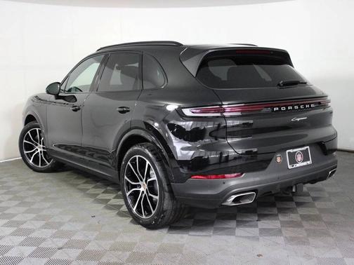 2025 Porsche Cayenne 