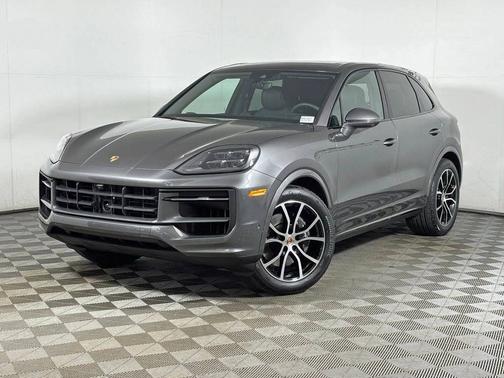 Quartzite Grey Metallic 2026 Porsche Cayenne