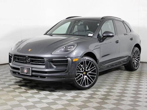 Volcano Grey Metallic 2026 Porsche Macan