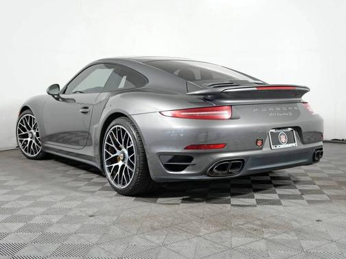 2016 Porsche 911 
