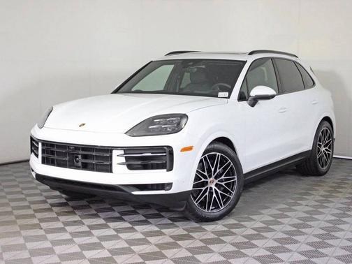 2025 Porsche Cayenne 
