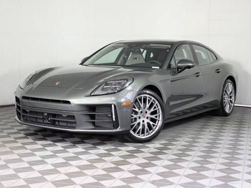 2026 Porsche Panamera 