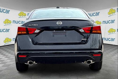 2025 Nissan Altima SV FWD