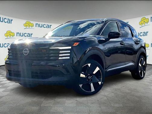 Super Black 2026 Nissan Kicks SR