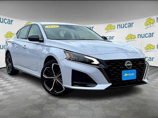 2023 Nissan Altima SR Intelligent AWD