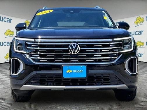 Opal White Pearl 2024 Volkswagen Atlas 2.0T SEL