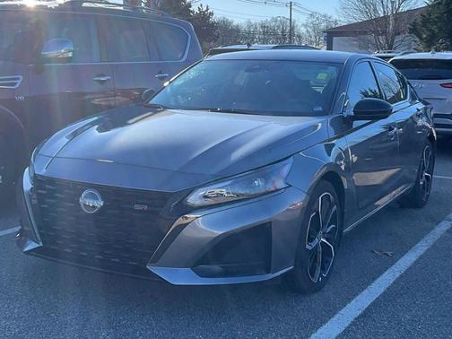 2024 Nissan Altima SR FWD