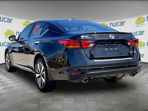 Super Black 2021 Nissan Altima 2.5 SL