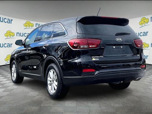 2020 Kia Sorento LX