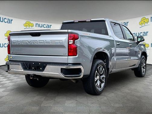 Sterling Gray Metallic 2024 Chevrolet Silverado 1500 LT