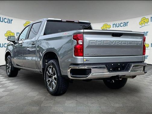Sterling Gray Metallic 2024 Chevrolet Silverado 1500 LT
