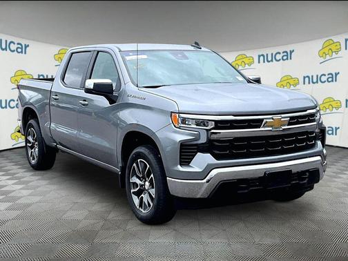 Sterling Gray Metallic 2024 Chevrolet Silverado 1500 LT