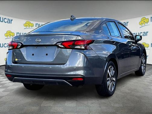 2023 Nissan Versa 1.6 SV