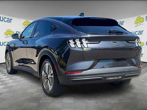 2022 Ford Mustang Mach-E Select