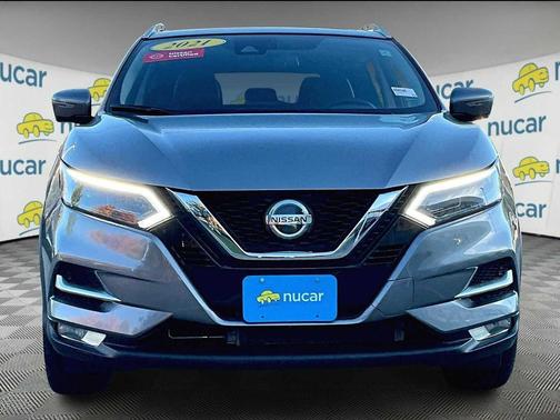2021 Nissan Rogue Sport SL