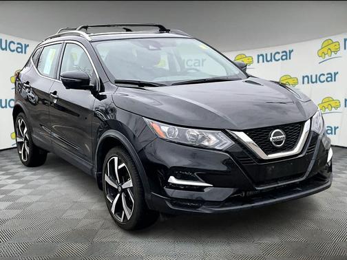 2022 Nissan Rogue Sport SL